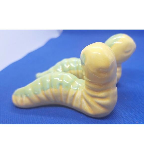 Caterpillar Salt & Pepper Shakers 1979- Mint- Ceramic- Home Decor - Picture 7 of 7